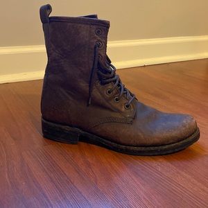 Frye Veronica combat boot. Size 10.